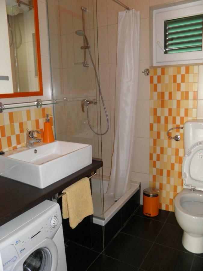 Apartments Marcic Бол Экстерьер фото