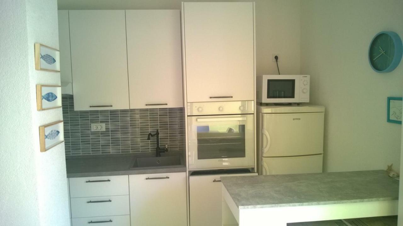 Apartments Marcic Бол Экстерьер фото