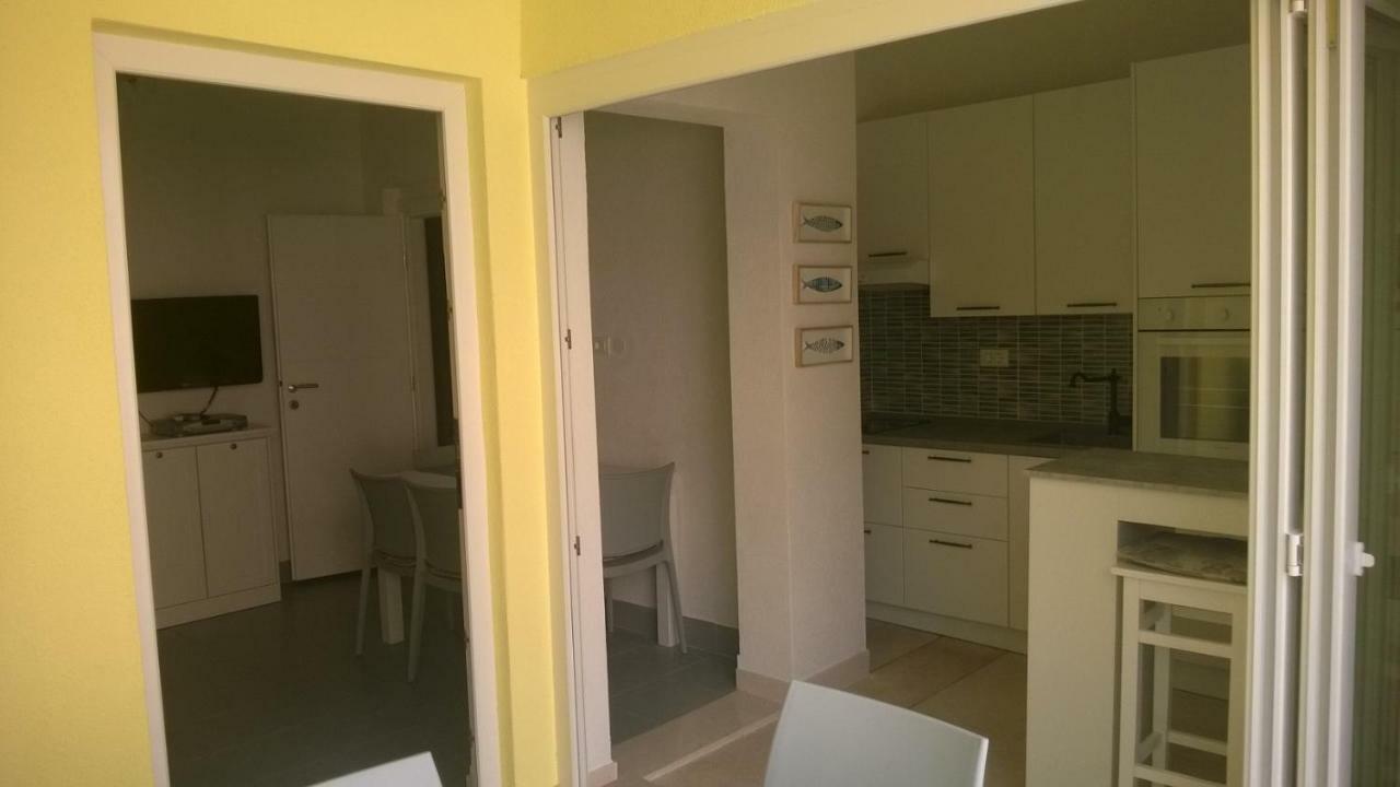 Apartments Marcic Бол Экстерьер фото