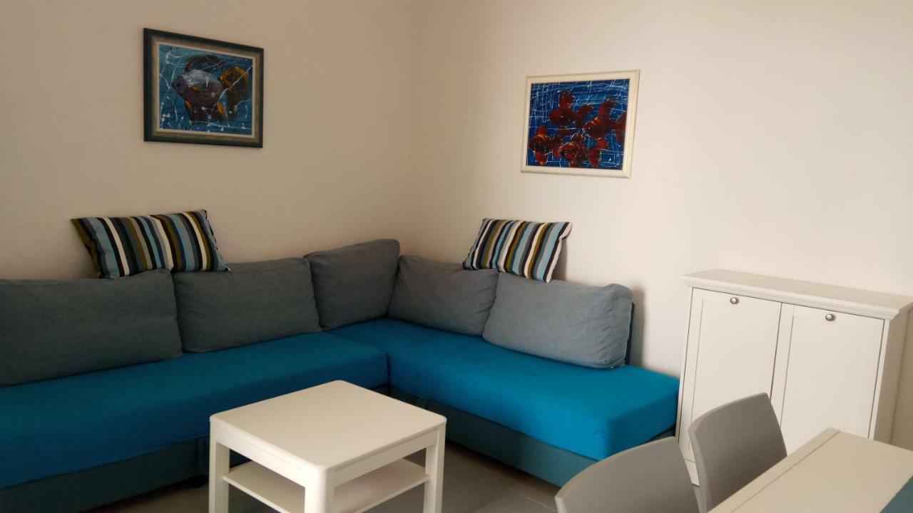 Apartments Marcic Бол Экстерьер фото